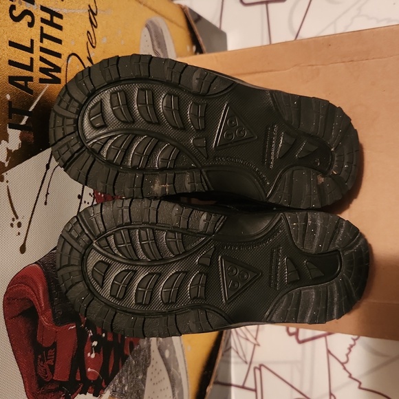 NIKE 7C BLACK BOOTS NWT IN BOX - Picture 5 of 7